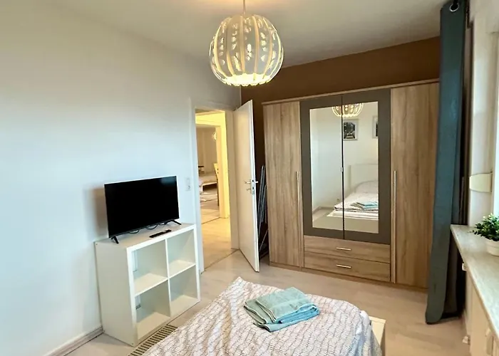 Bege Workease Lejlighed *